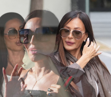 Ceca ponovo na vrhu: I to pesmom starom 25 godina