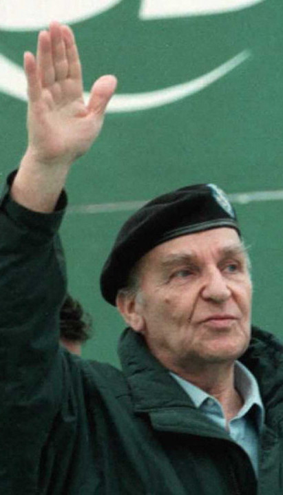 "Krvave ruke nisu oprane smrću Alije Izetbegovića"