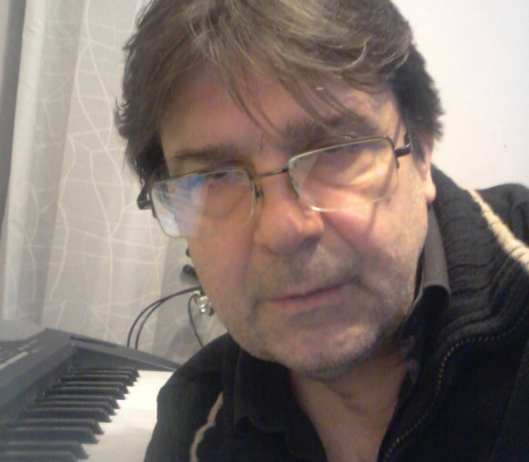 "Ne mogu da verujem da je umro, danima je bio u komi - bio je muzički velikan"